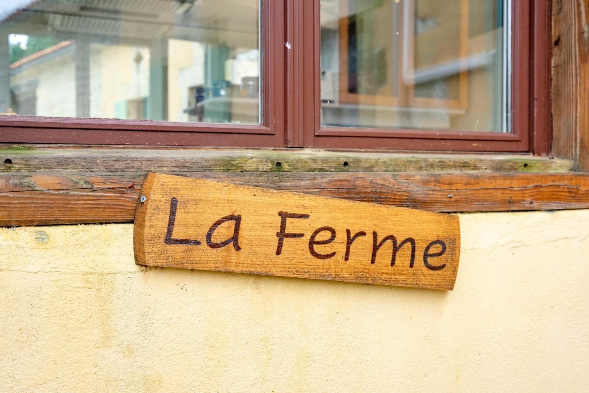 La Ferme - Gites De La Tournerie Gémozac Esterno foto